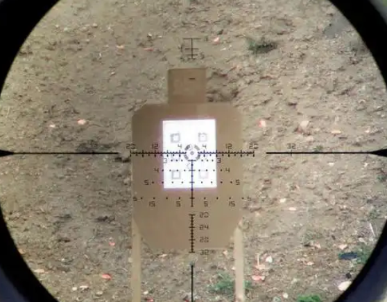 what is rifle scope reticle